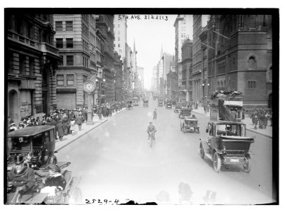 5th Ave. LCCN2014691093