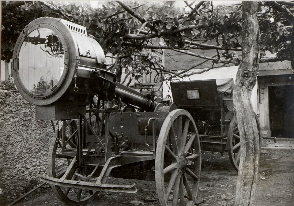 60 cm Scheinwerfer.9.9.17. (BildID 15601743)