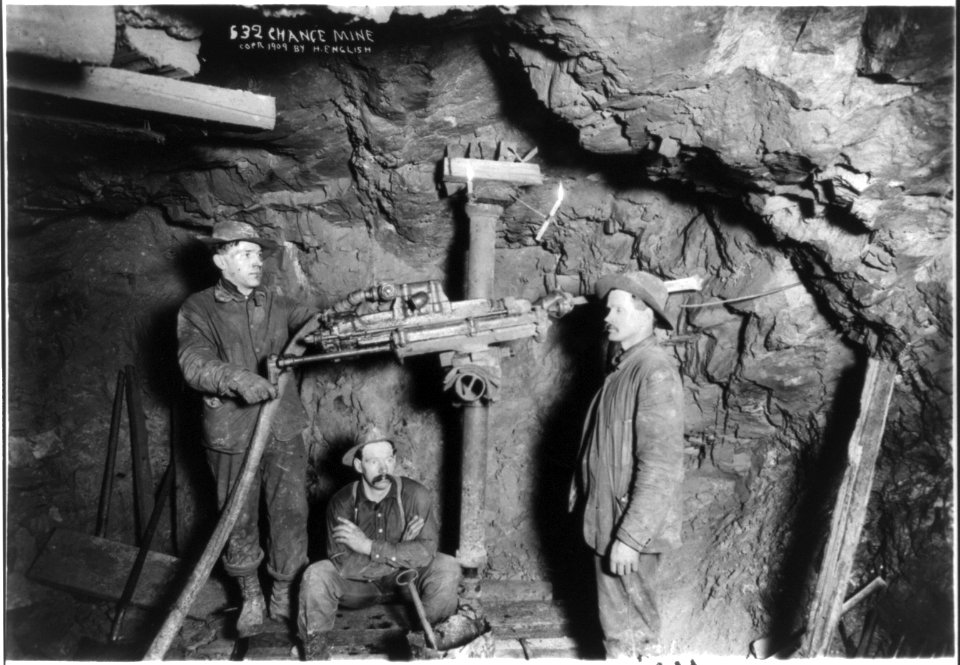 632 Chance Mine LCCN2012648320