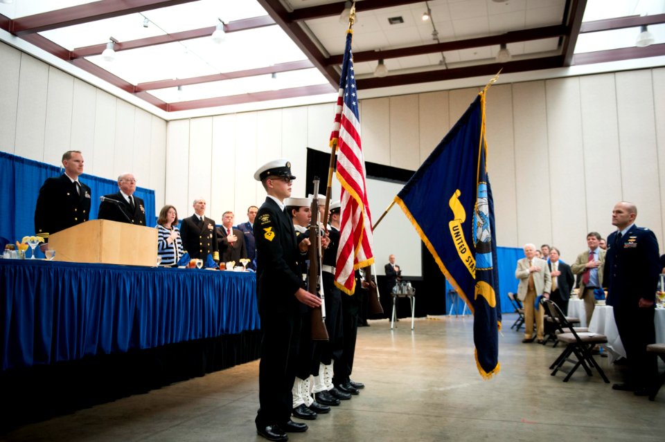 66th annual Chattanooga Armed Forces Day parade 150501-N-AT895-363
