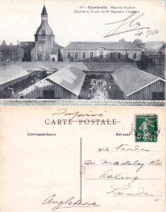 70 – Charleville — Place du Sépulcre – Quartier et Écuries du 61e Régiment d'Artillerie vº-r