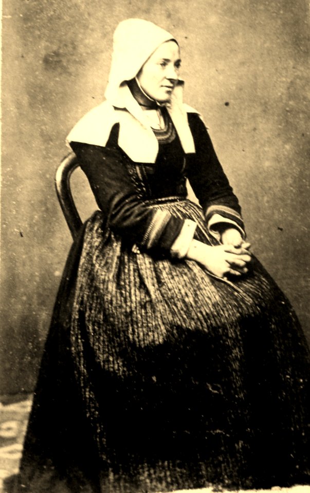 719 Femme de Rosporden