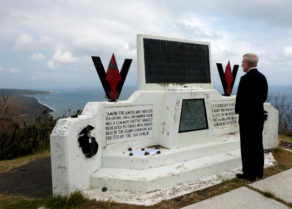 70th anniversary Battle of Iwo Jima commemoration ceremony 150321-N-AC887-003