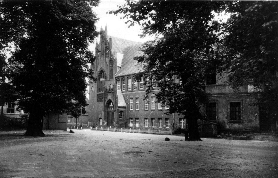 78 Kamień Pomorski - Domschule