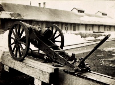 7cm M.99 Gebirgkanone mit Verschluss Kavernen-Rahmen. (BildID 15494788)