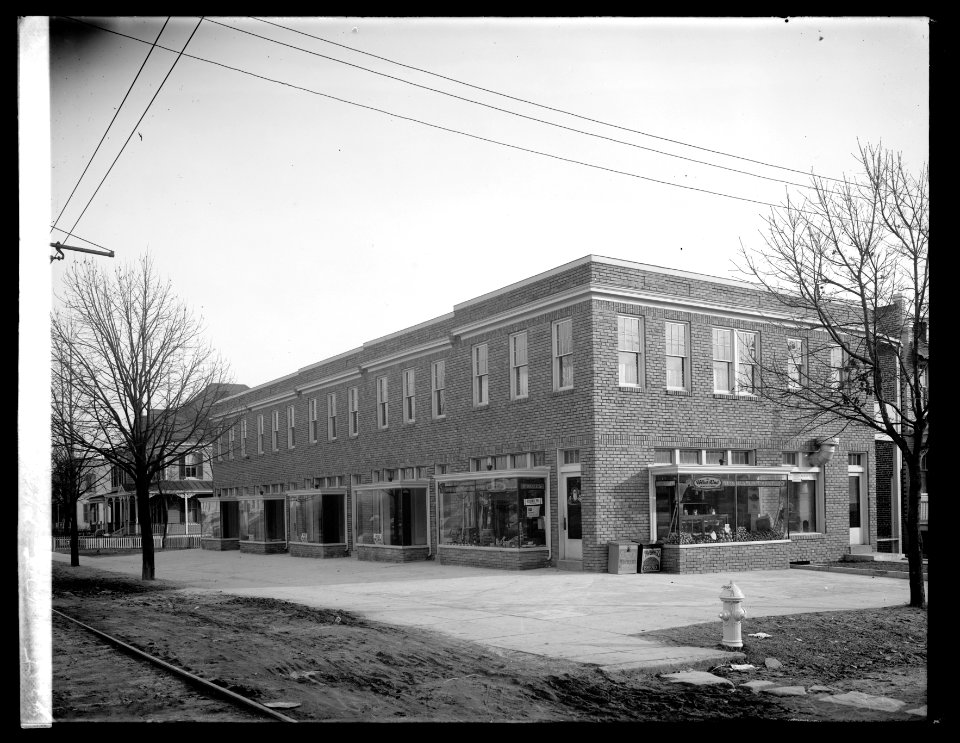 7th & Kennedy, (Washington, D.C.) LCCN2016824187