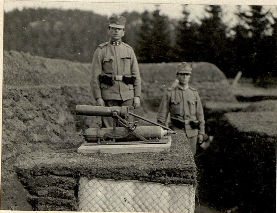 8 cm pneumatischer Minenwerfer M.15. (BildID 15472262)