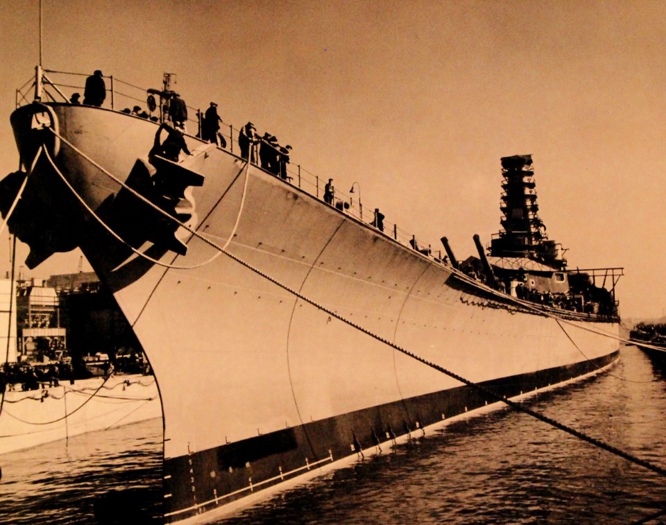 80-G-13555 (28261209593)