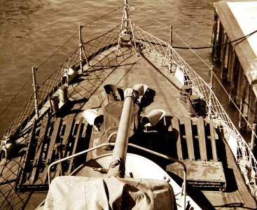 80-G-14292 (34833035462)