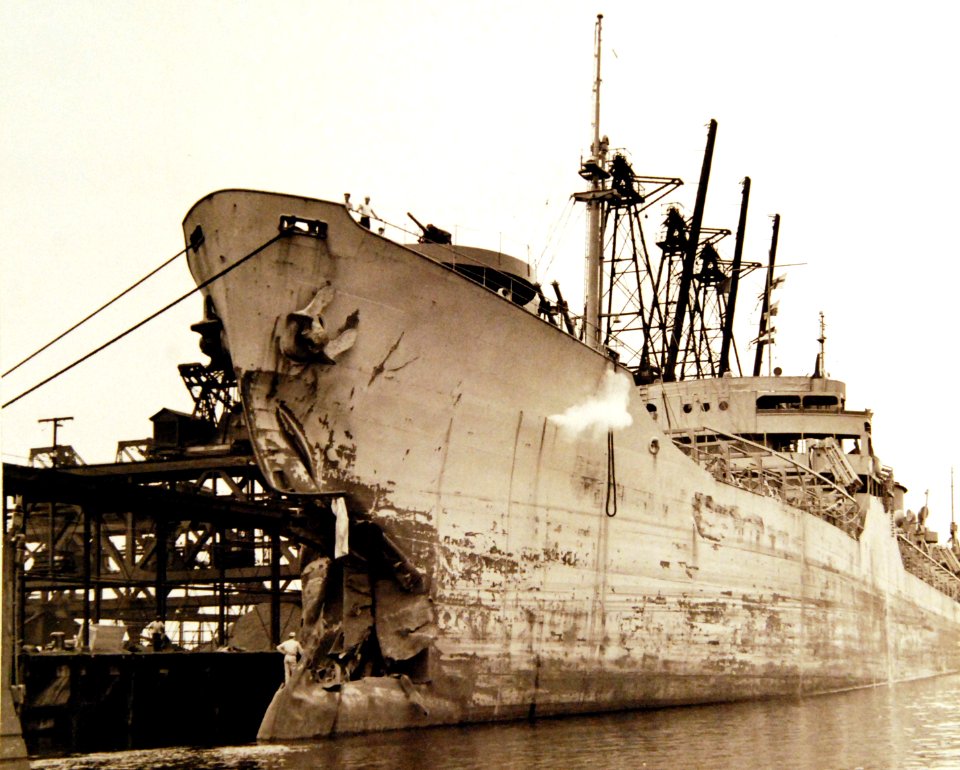 80-G-207601 (35444377721)