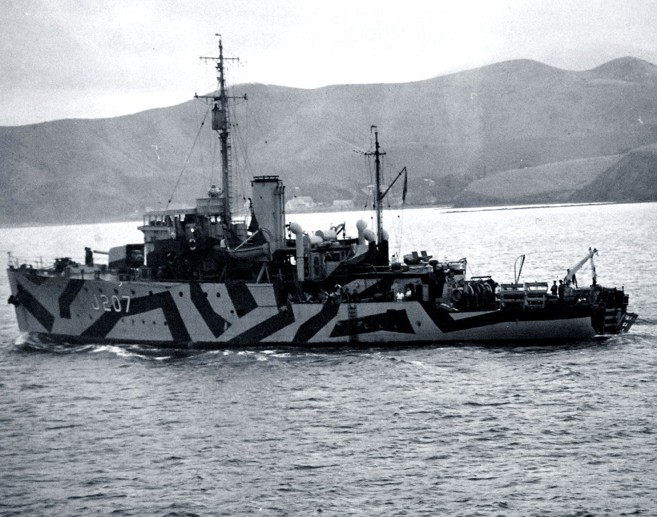 80-G-20798 (22495636743)