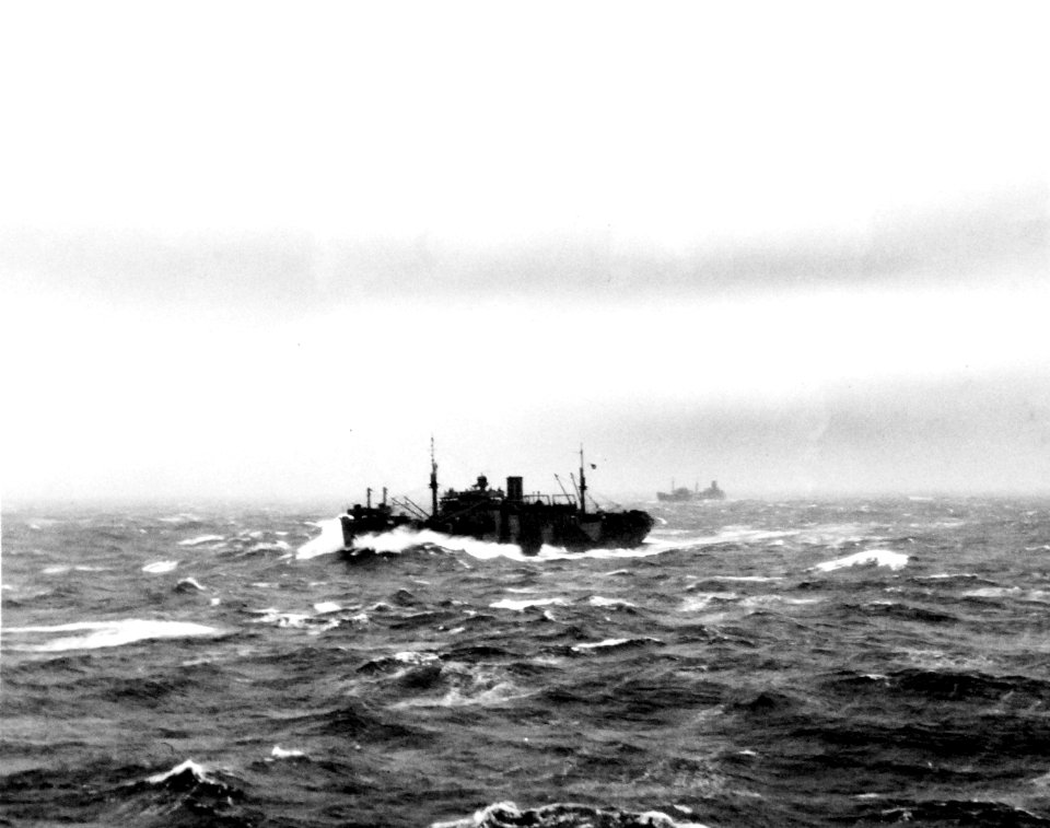80-G-2187 (22334316166)