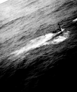 80-G-244755 (26439483932)