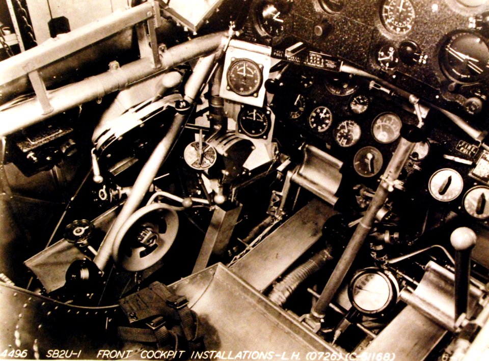 80-G-2434 (24156295883)