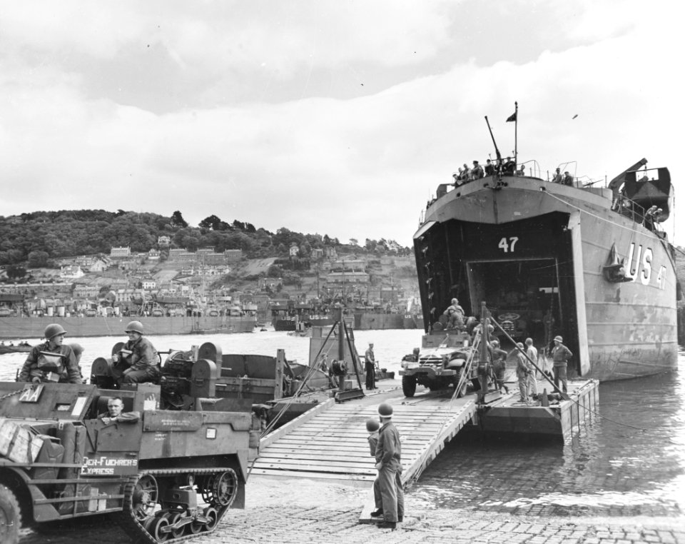 80-G-252235 Normandy Invasion, June 1944