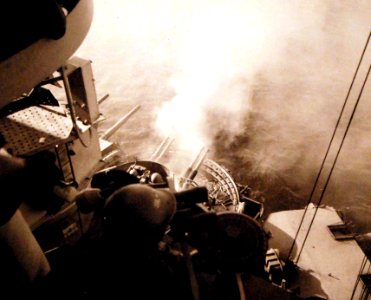 80-G-307121 (28883745604)