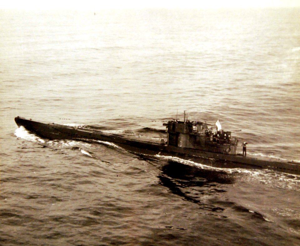 80-G-320287 (35170880394)