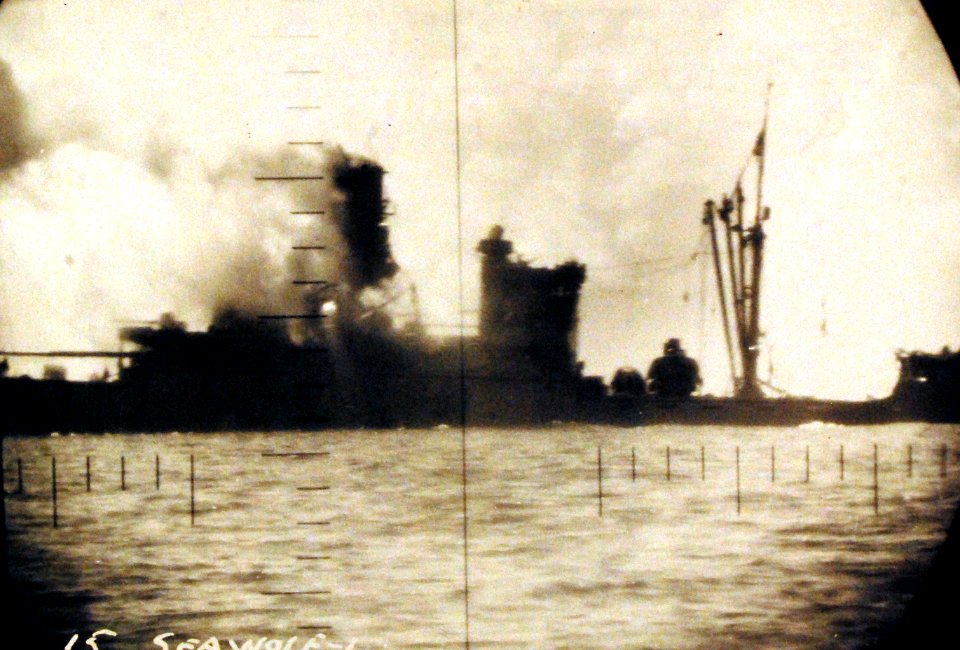 80-G-33191 (31628280145)