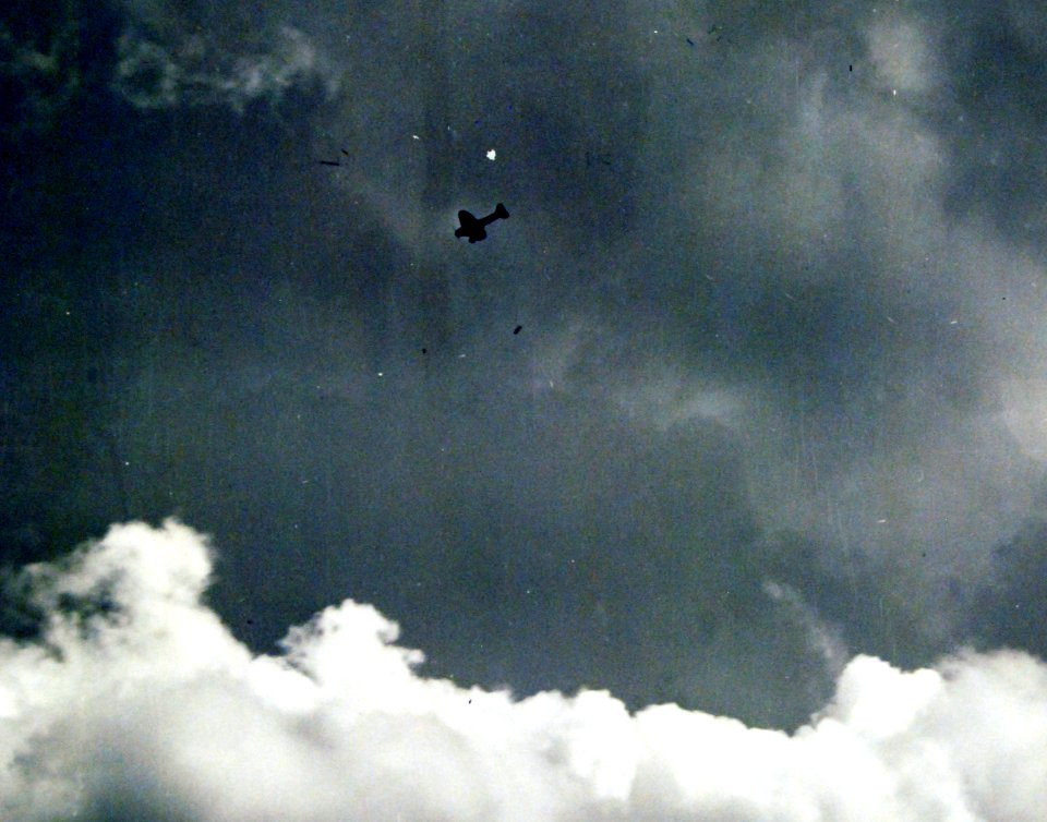 80-G-32460 (21454227882)