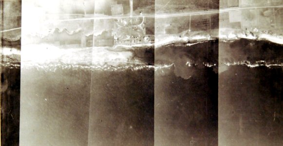 80-G-391592 (34956395026)