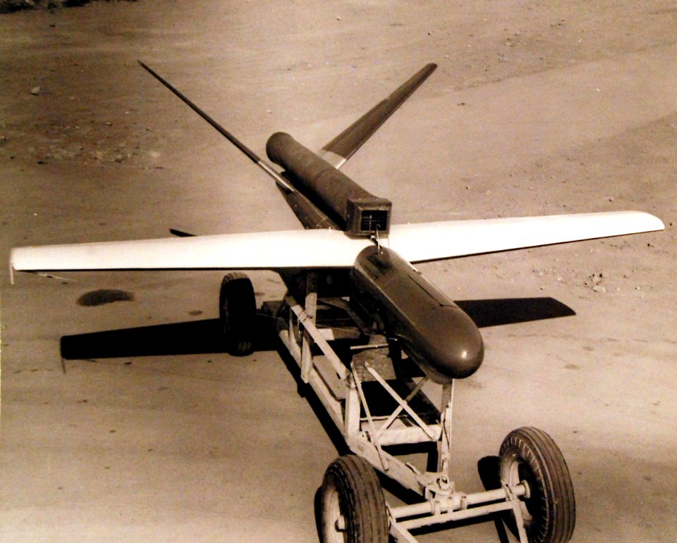 80-G-405950 (32770762745)