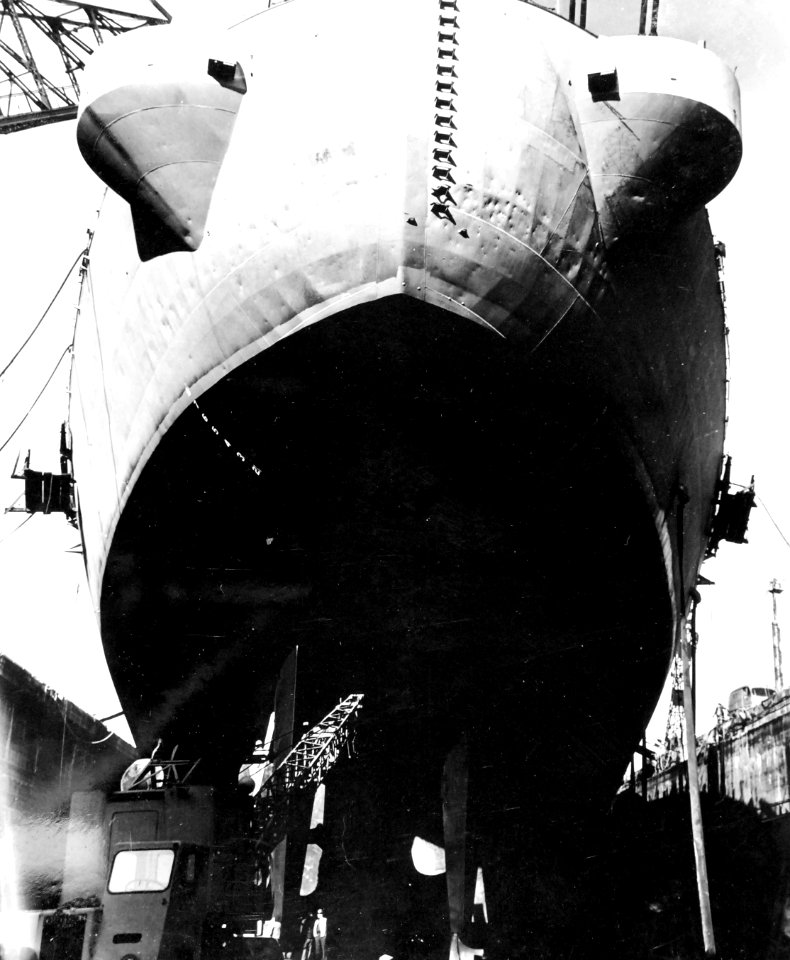 80-G-409470 (35614090854)