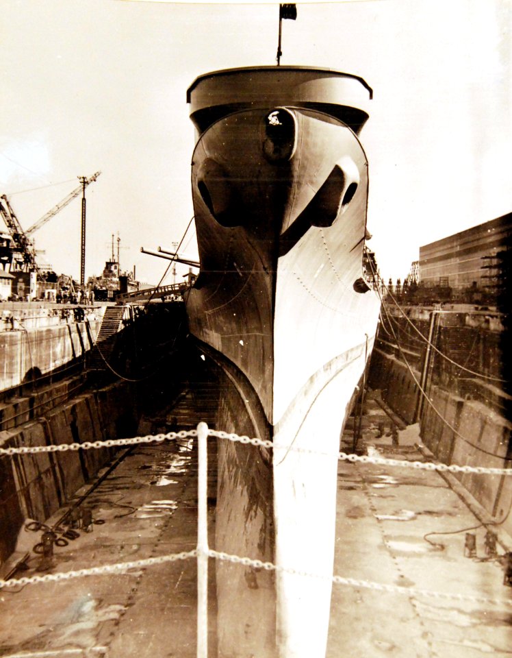 80-G-409469 (35614092454)