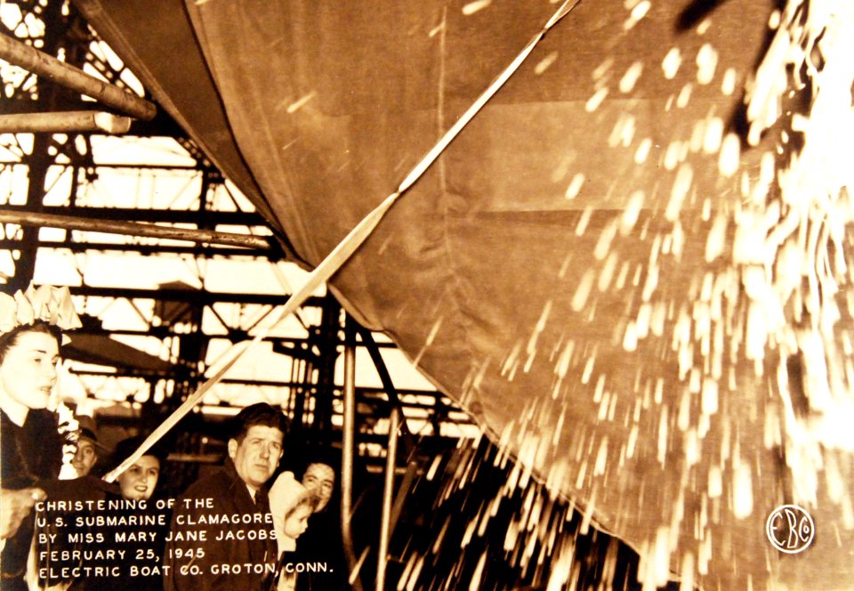 80-G-409435 (35614112874)