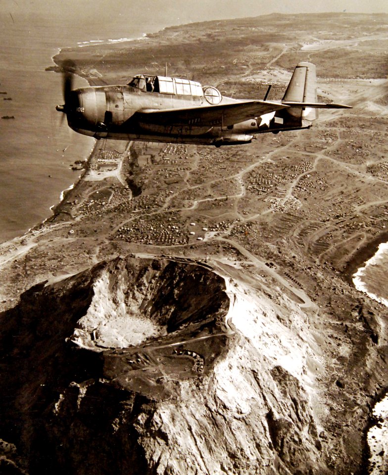 80-G-412543 (40268762791)