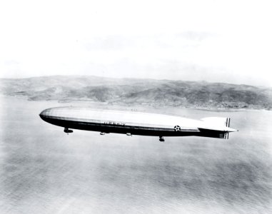 80-G-428443 (23445984883)