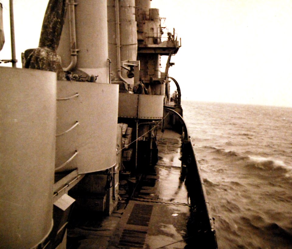 80-G-464142 (32390550870)