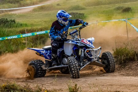 Hurry action quad