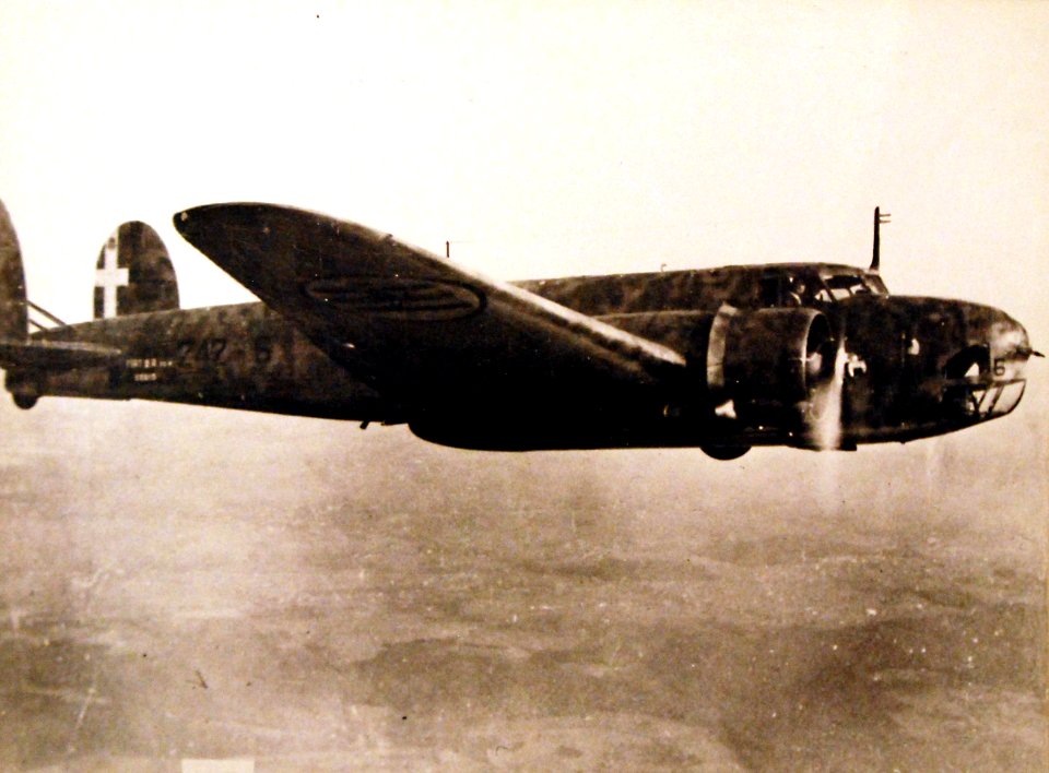 80-G-64152 (29627596046)