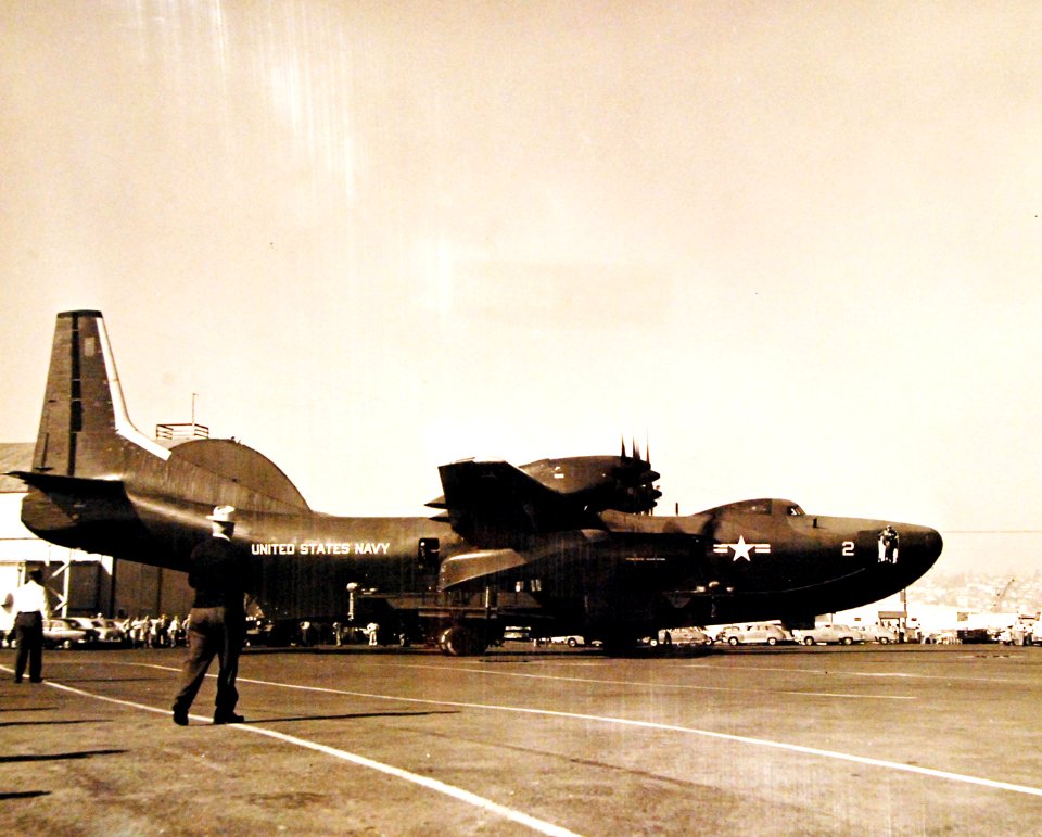 80-G-648682 (31792045504)