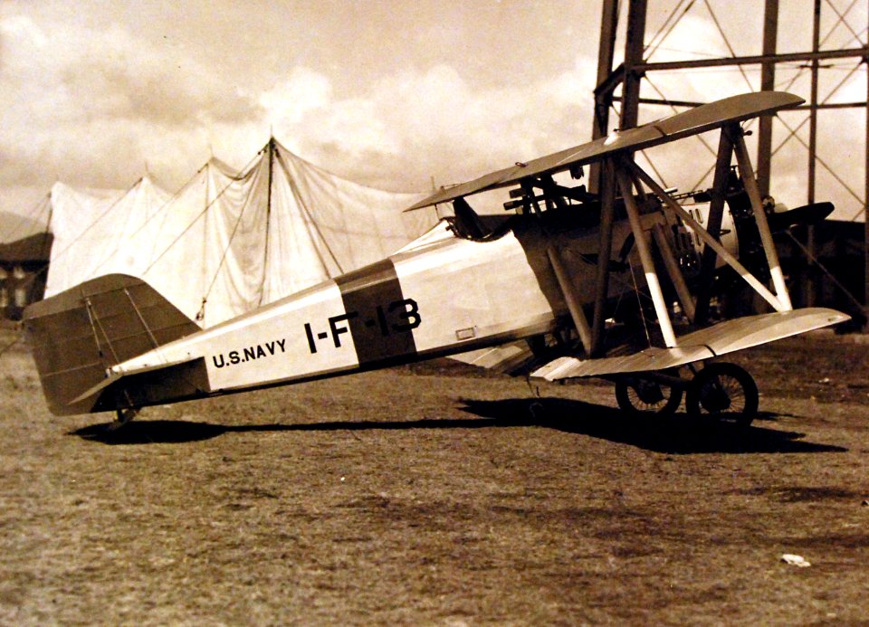 80-G-6637 (30232533606)