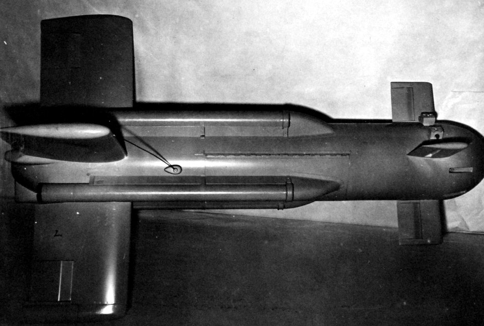 80-G-701579 (18927223734)