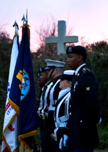 86th annual Easter sunrise service 130331-N-DU438-097