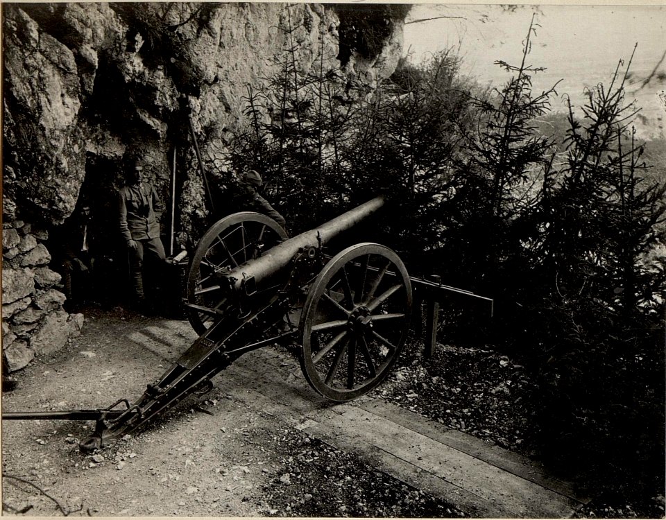 9 cm Positions Batterie M. 75 des k.u.k. Festungs Artillerie Regiments Nro. 2-14 am JAVORCEK. Aufgen.am 12.VIII. 1916. (BildID 15479403)