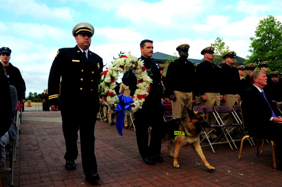 9-11 commemoration 120911-N-FR671-047