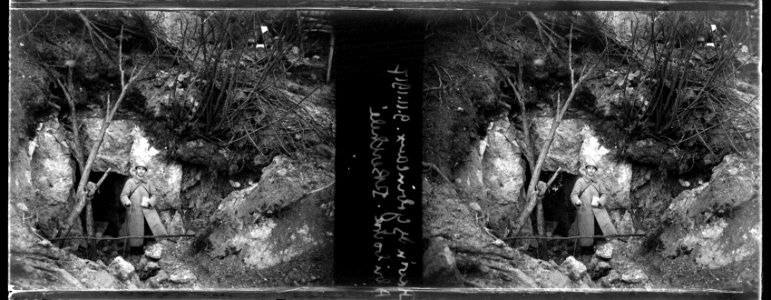 9-11-17. Ravin des Gobineaux. Abri boche. R. Berthelé - Fonds Berthelé - 49Fi417