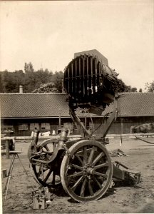 90 cm M.15 Scheinwerfer in Betriebsstellung (BildID 15472884)