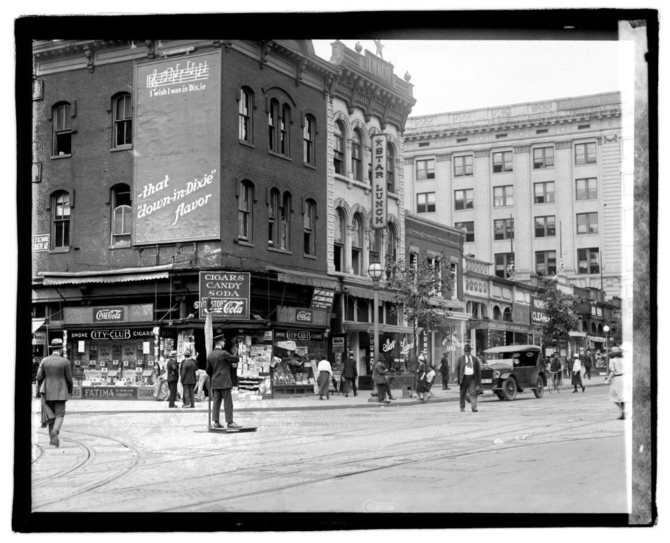 9th & S St. (Washington, D.C.) LCCN2016826864