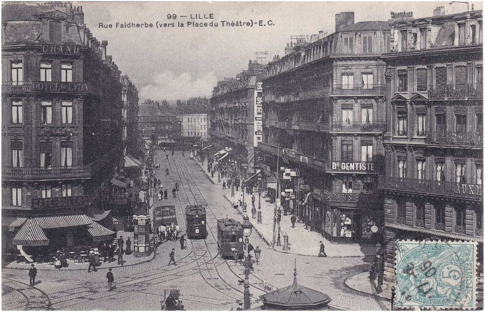 99 – Lille — Rue Faidherbe (vers la place du Théâtre) E.C - vº