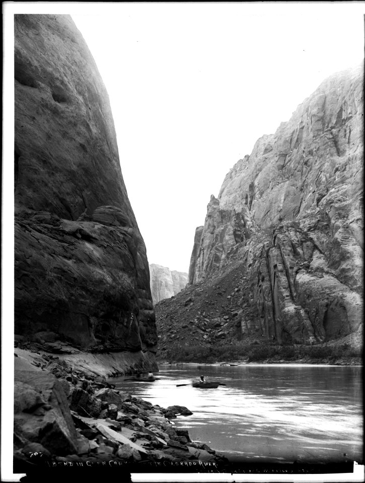 A bend in Glen Canyon of the Colorado River, Grand Canyon, ca.1898 (CHS-4708)