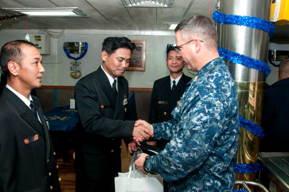 A bilateral gift exchange 151218-N-RU971-392