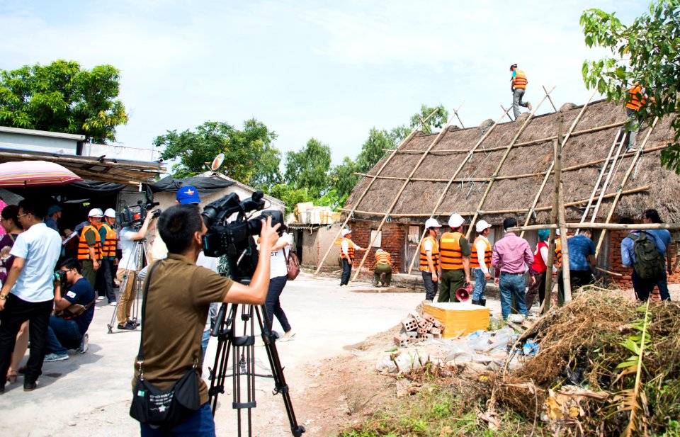 A commune level disaster response drill (27239503073)