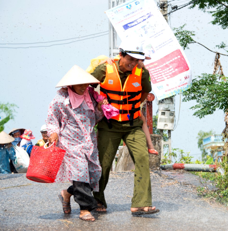 A commune level disaster response drill (27750148472)
