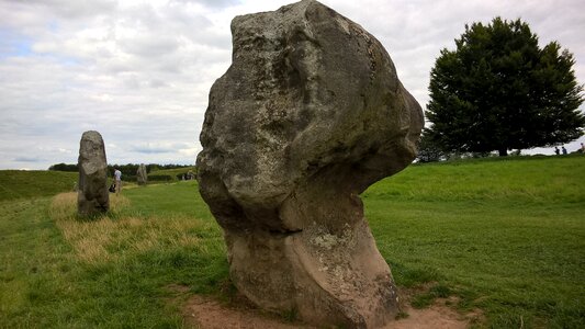 Monument archaeology neolithic