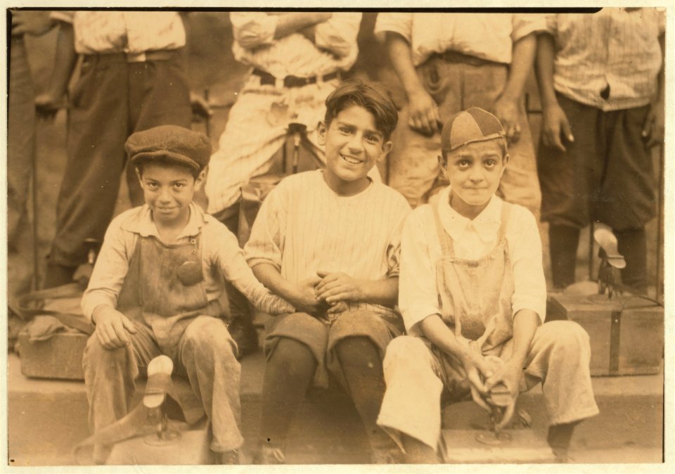 A few of the shiners in Hartford, Conn. August, 25 1924. LOC nclc.04060