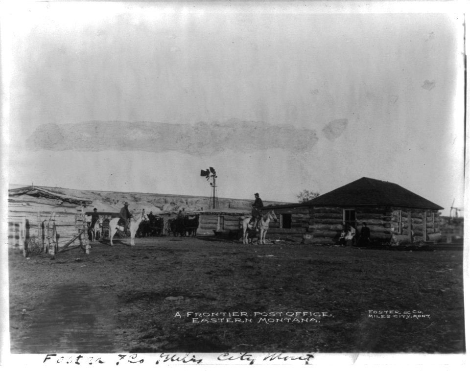 A frontier post office, eastern Montana LCCN2012649407